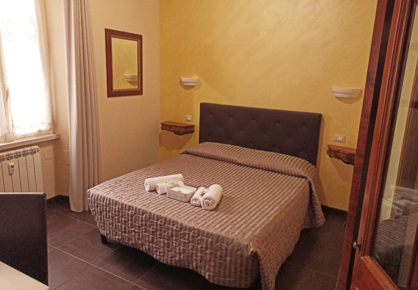 Bed and Breakfast Domina Popolo Рим Екстер'єр фото